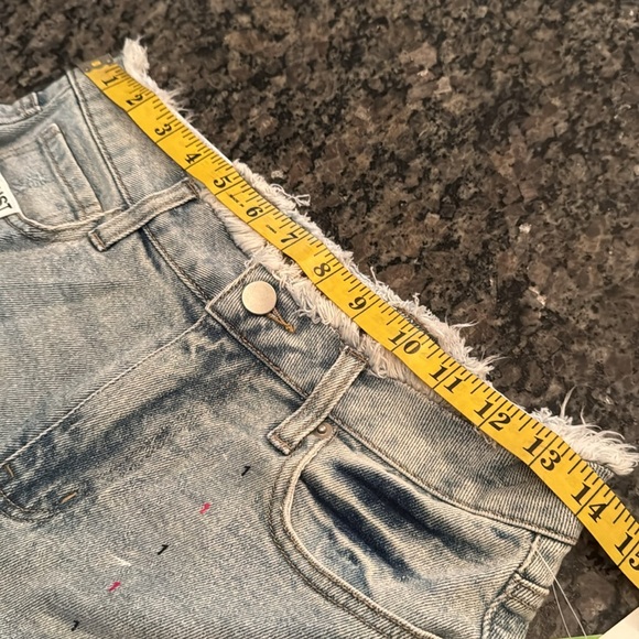 Tinseltown Hi Rise denim Mom Shorts NWT 1/25 - Picture 8 of 10